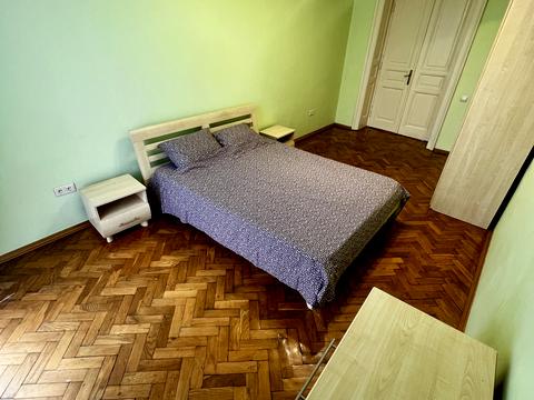 квартира за адресою Михайла Туган-Барановського вул., 32