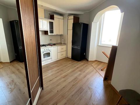 квартира за адресою Карла Мікльоша вул., 25