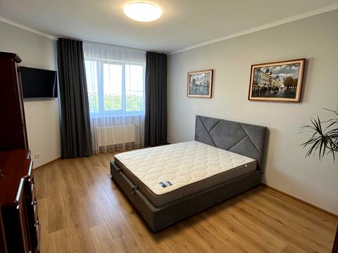 квартира за адресою Карла Мікльоша вул., 25