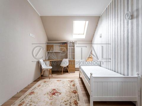 будинок за адресою с. Велика Олександрівка, Лесі українки