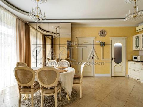 будинок за адресою с. Велика Олександрівка, Лесі українки