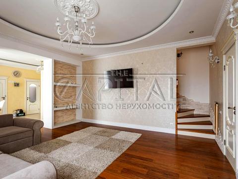 будинок за адресою с. Велика Олександрівка, Лесі українки