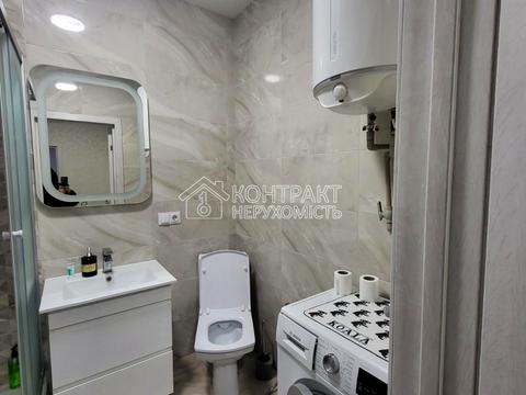 квартира за адресою Льва Ландау просп. (50-річчя СРСР), 52-Л