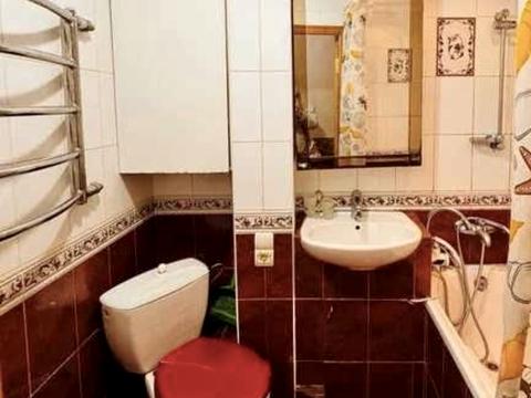 квартира за адресою Зодчих вул., 62