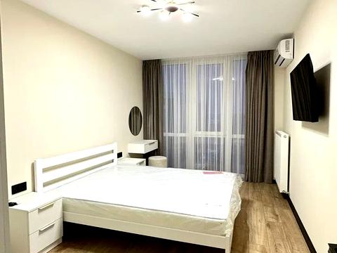 квартира за адресою Степана Бандери вул., (Будинок 4)