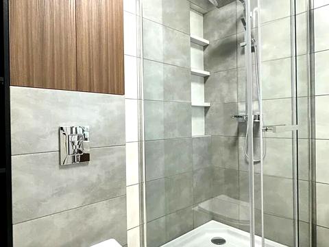 квартира за адресою Степана Бандери вул., (Будинок 4)