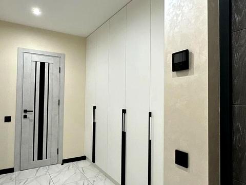 квартира за адресою Степана Бандери вул., (Будинок 4)