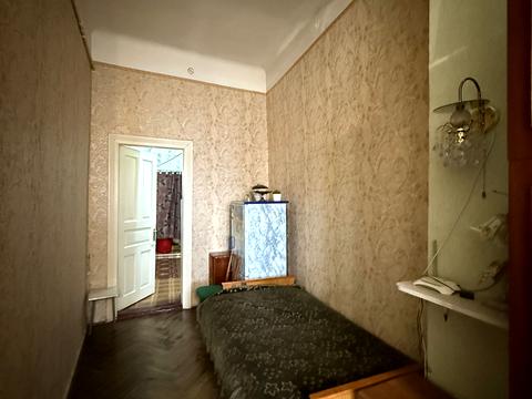 квартира по адресу Святого Теодора пл., 4