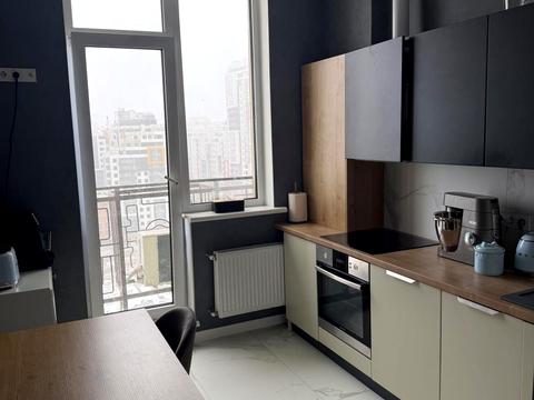 квартира за адресою Перлинна вул., 3