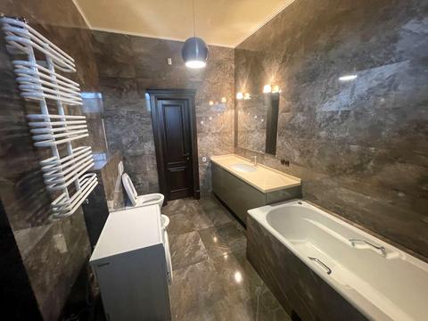 квартира по адресу Евгения Коновальца ул. (Щорса), 44-А