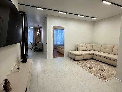 квартира за адресою Приозерна вул., 42