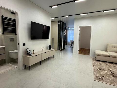 квартира за адресою Приозерна вул., 42