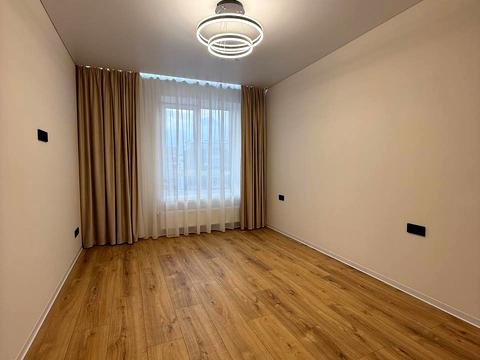 квартира за адресою Приозерна вул., 42