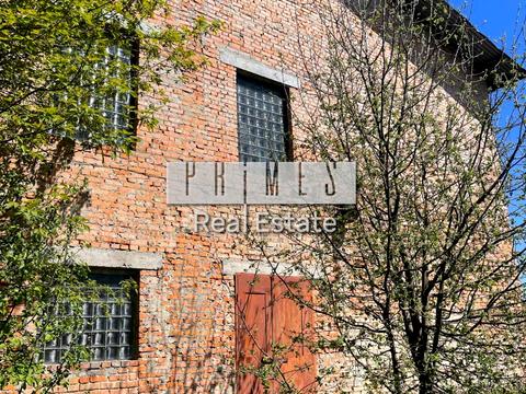 комерційна за адресою Вчених вул., 2