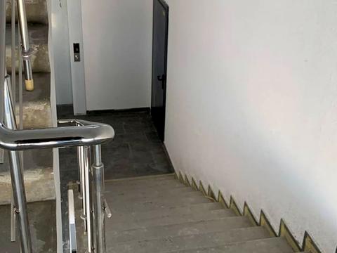 коммерческая по адресу Андрея Верхогляда ул. (Михайла Драгомирова), 14-А