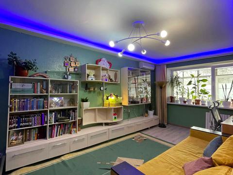 квартира по адресу Академика Филатова ул., 52/2