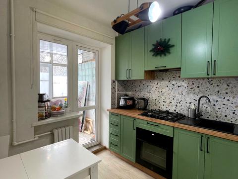 квартира по адресу Академика Филатова ул., 52/2