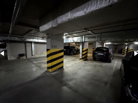 паркоместо по адресу Полтавская ул., 10