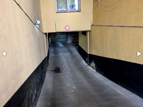 паркоместо по адресу Полтавская ул., 10