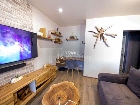 квартира за адресою Героїв Небесної Сотні просп., 18/6