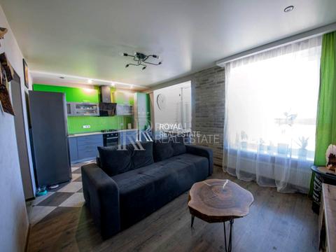 квартира за адресою Героїв Небесної Сотні просп., 18/6