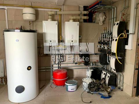 будинок за адресою с. Лісники, Стежки вул.