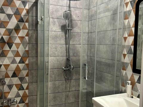 квартира за адресою Макогона вул., 23б