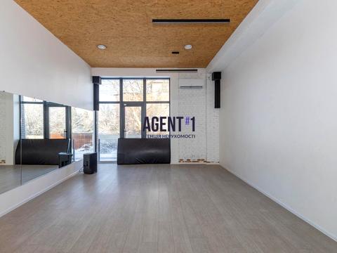 коммерческая по адресу Фізкультурний пер., 11