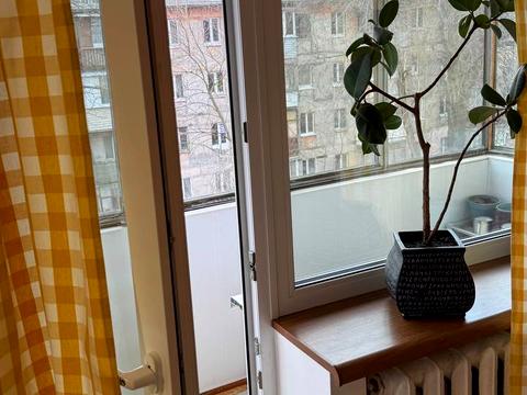 квартира за адресою Алана Шепарда вул. (Суворова), 11