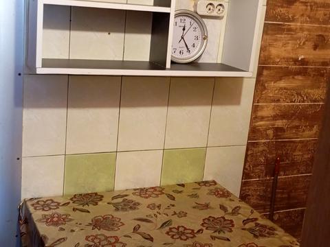 кімната за адресою Зулинського, 8