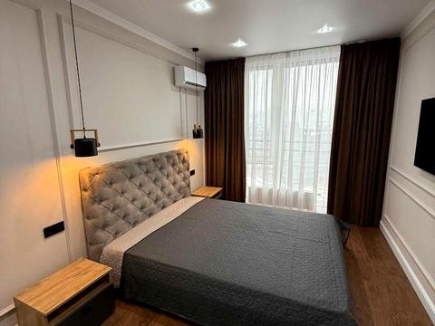 квартира за адресою Дніпровська набережна вул., 16-Д