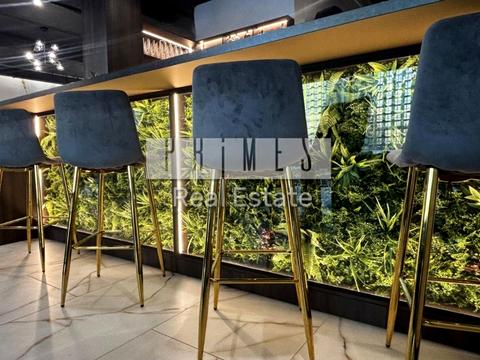 комерційна за адресою Дніпровська набережна вул., 15-Є