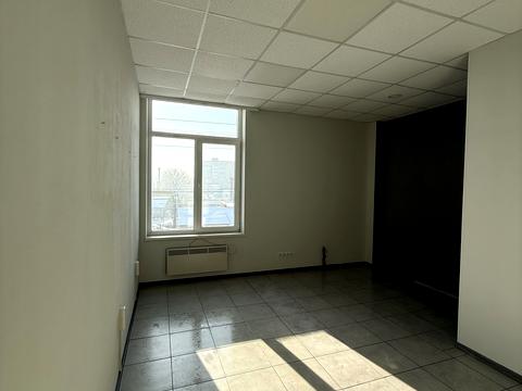 комерційна за адресою Проскурівська вул., 74 а