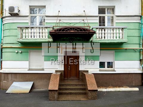 коммерческая по адресу Лютеранская ул., 4