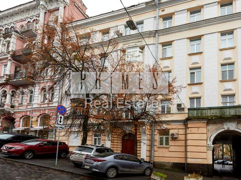 коммерческая по адресу Лютеранская ул., 4