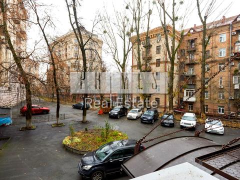 коммерческая по адресу Лютеранская ул., 4