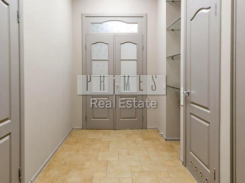 коммерческая по адресу Лютеранская ул., 4