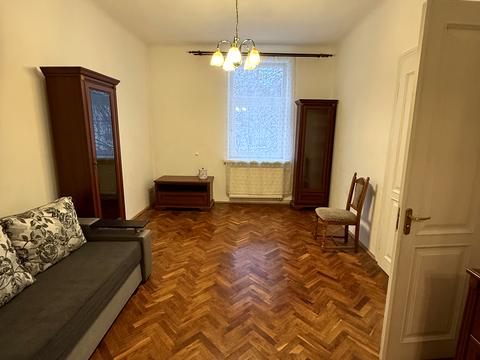 квартира по адресу Руфа ул., 5а