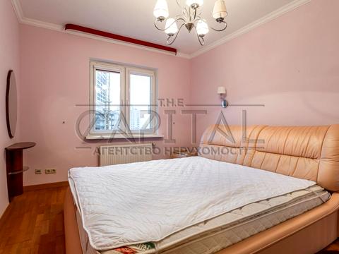 квартира за адресою Дегтярівська вул., 25а к1