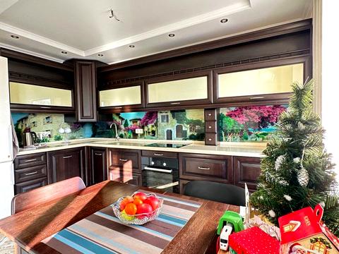 квартира за адресою Платонова бульв. (Королеви Анни), 26