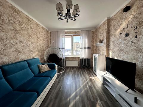 квартира за адресою Літературна вул., 8