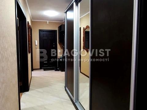 квартира за адресою Лариси Руденко вул., 10-В