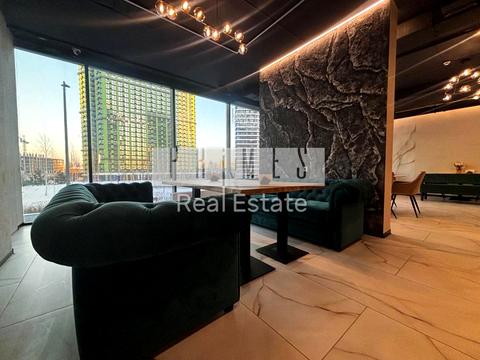 комерційна за адресою Дніпровська набережна вул., 15-Є