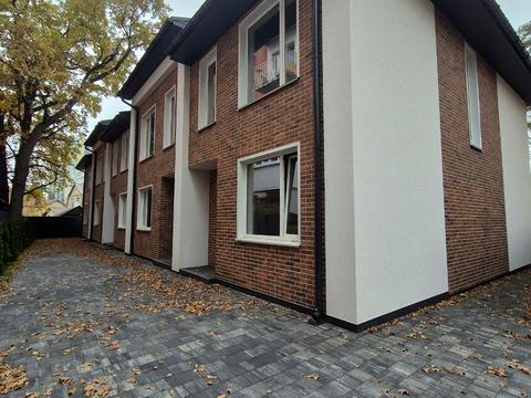 будинок за адресою Українська вул.