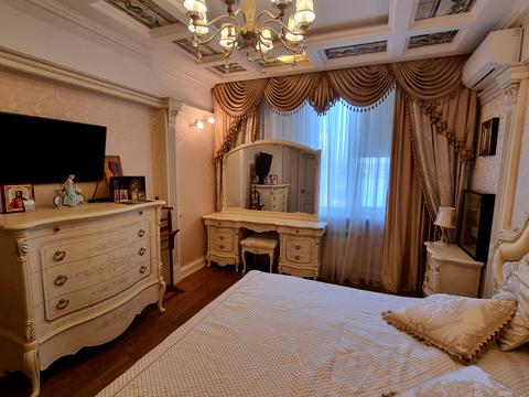 квартира за адресою Дніпровська набережна вул., 14-А