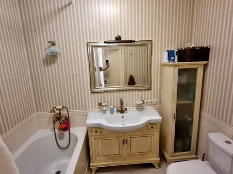 квартира за адресою Дніпровська набережна вул., 14-А