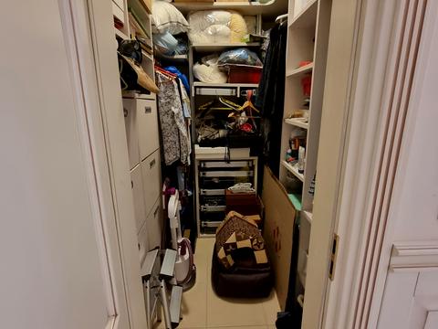 квартира за адресою Дніпровська набережна вул., 14-А