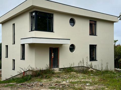 дом по адресу Кобилянської