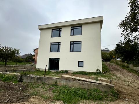 дом по адресу Кобилянської