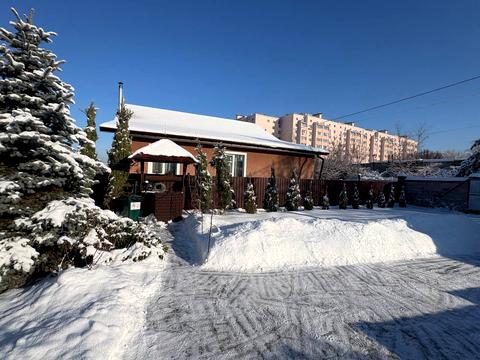 будинок за адресою Новаторів вул.